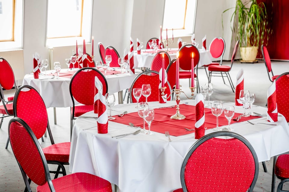 Banquet hall