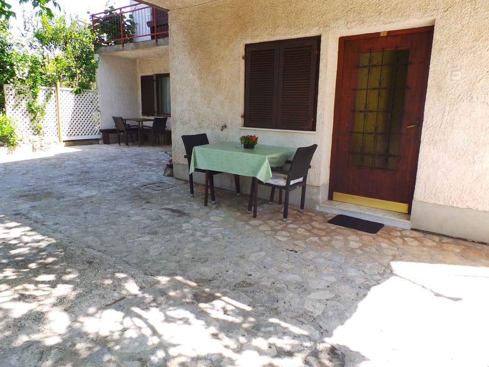 terrace
