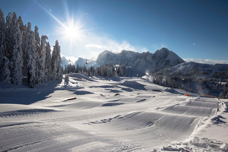 Snow and ski sports