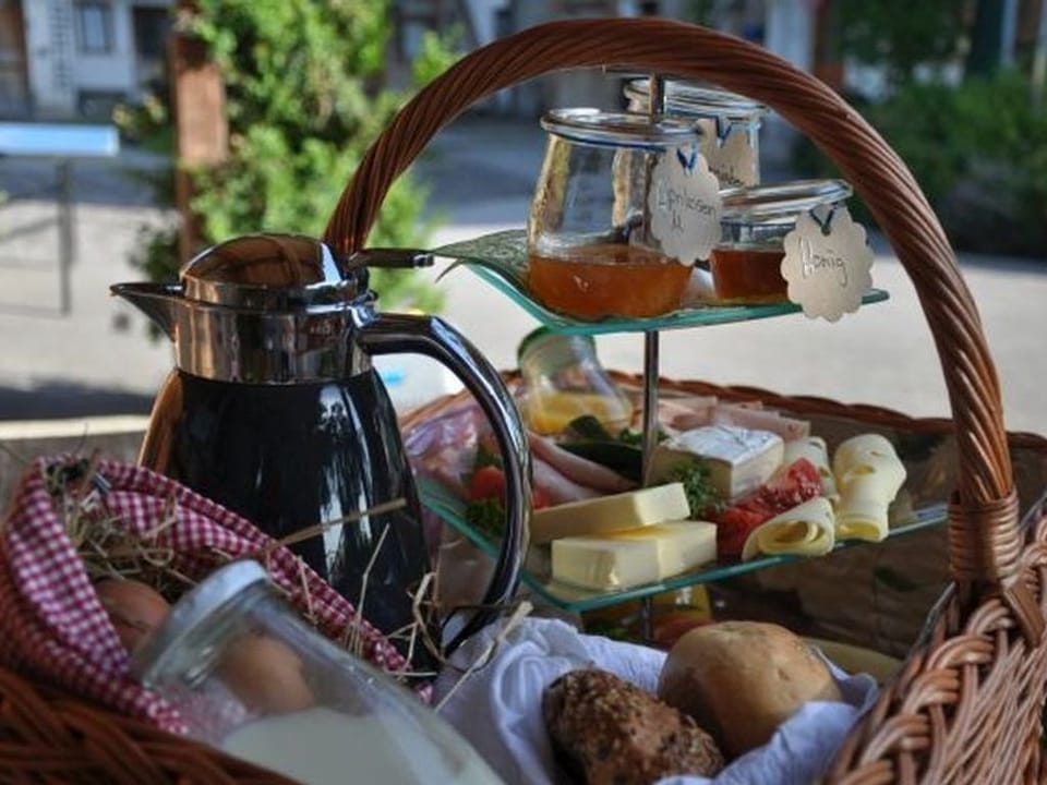 Breakfast meal