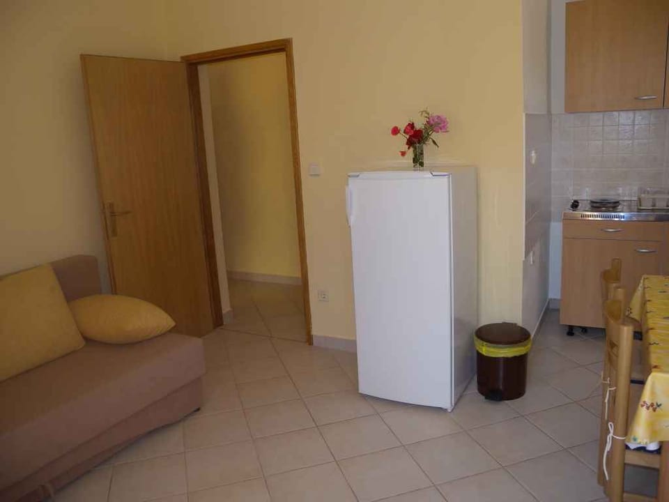 living/bedroom