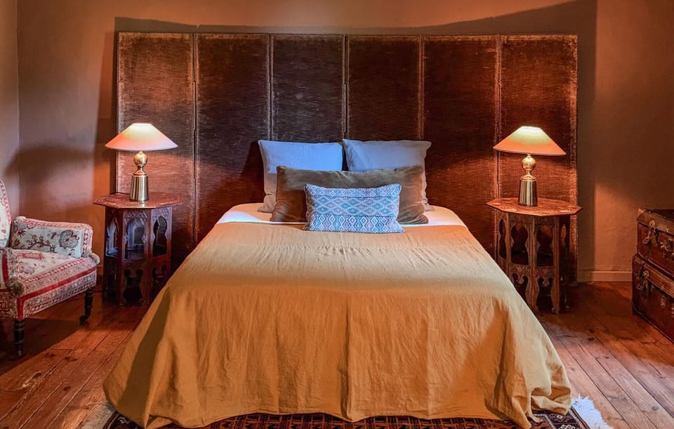 bed
