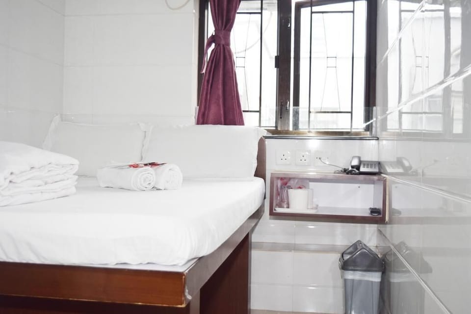 Double Room | Desk, soundproofing, iron/ironing board, free WiFi