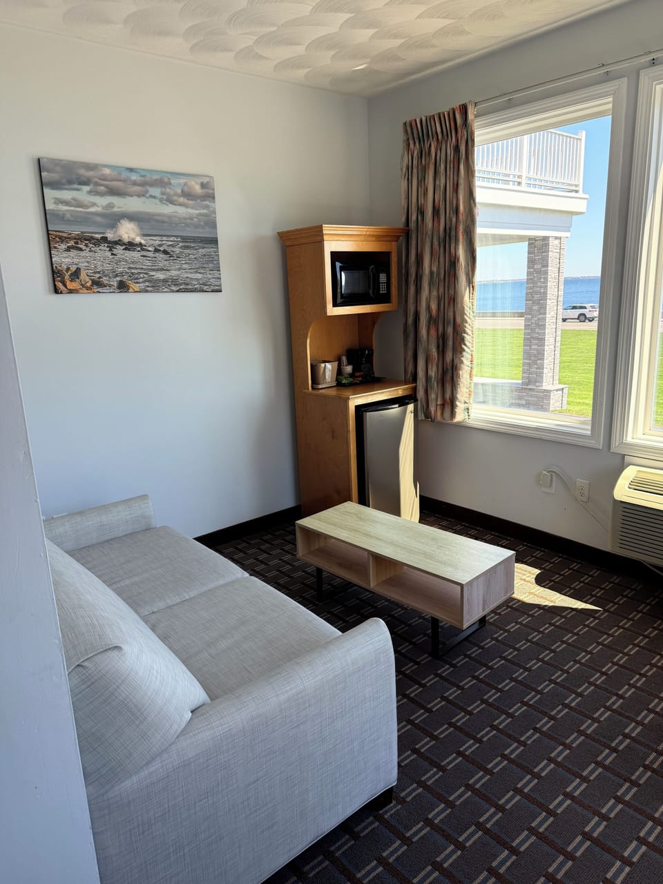 Deluxe Room, 1 King Bed, Balcony, Ocean View | Premium bedding, individually decorated, individually furnished