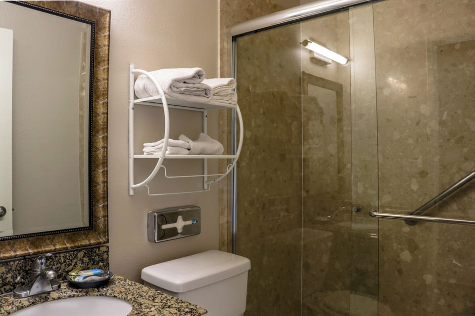 Standard Room, 2 Queen Beds | Bathroom | Free toiletries, hair dryer, towels