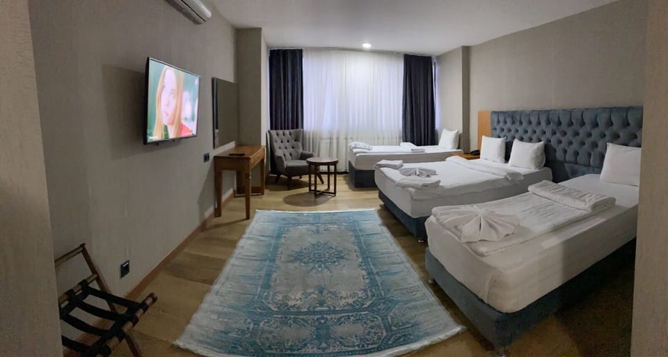 In-room safe, desk, laptop workspace, free WiFi