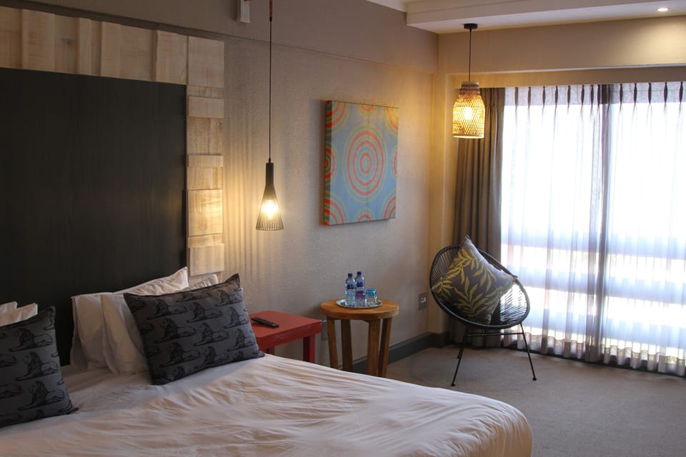 Luxury Double Room | Desk, laptop workspace, blackout drapes, iron/ironing board