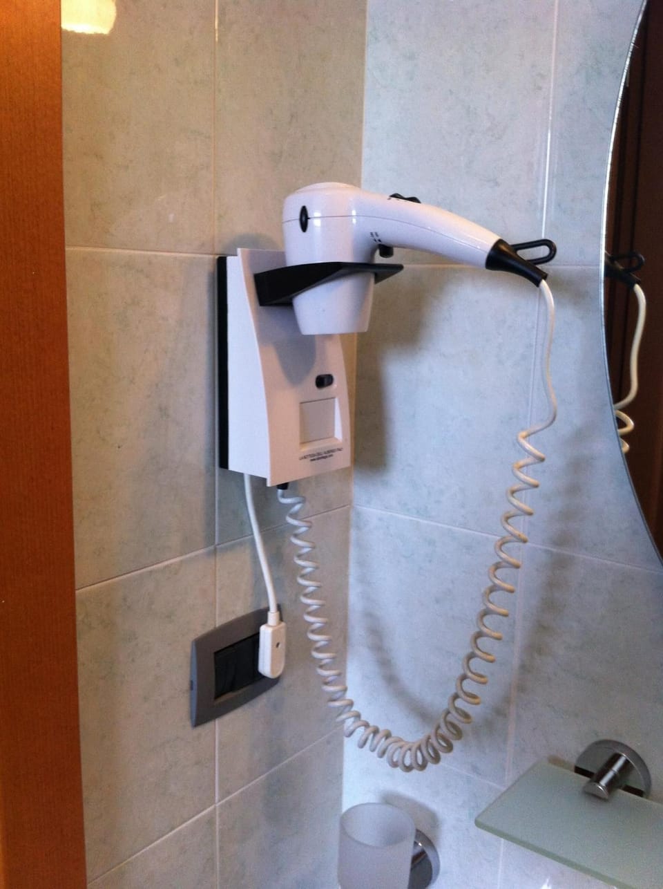 Deep soaking tub, rainfall showerhead, free toiletries, hair dryer