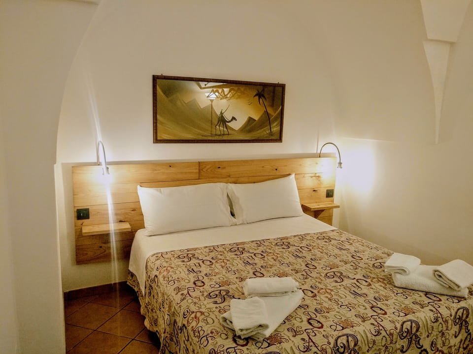 Design Room | Premium bedding, individually decorated, individually furnished, desk