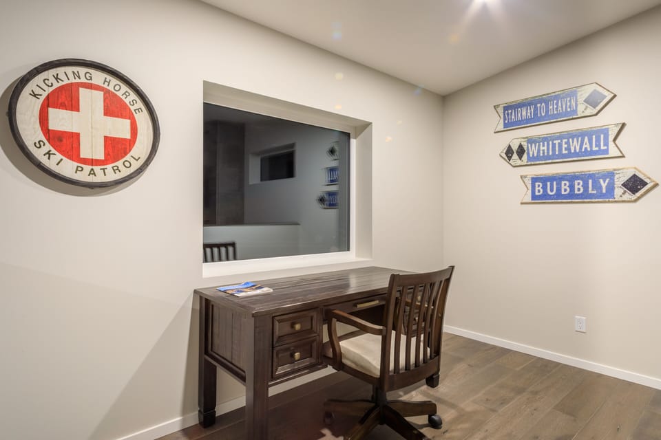 Small office area just off the living room. Perfect if you must do some work!
