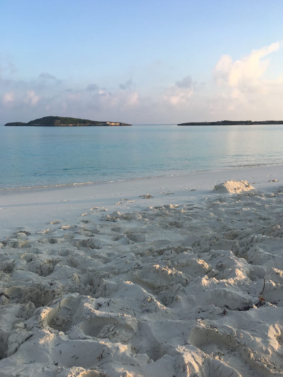 Tropic of Cancer Beach
2 minute walk