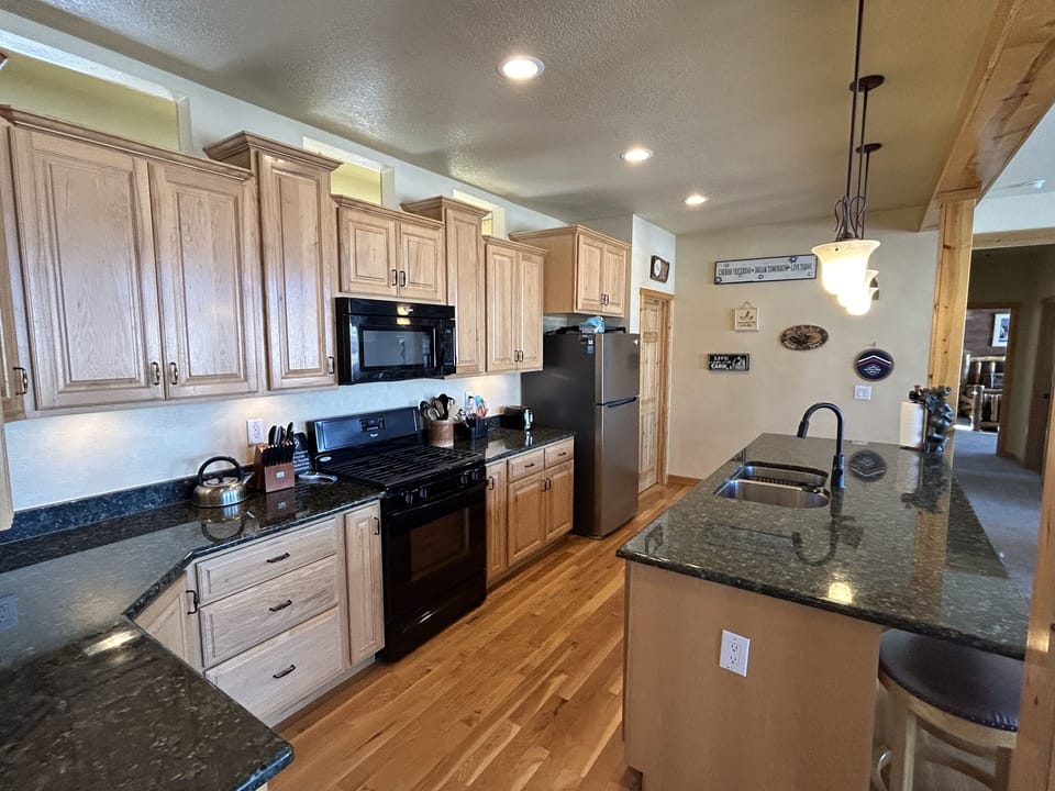 Fully stocked kitchen.