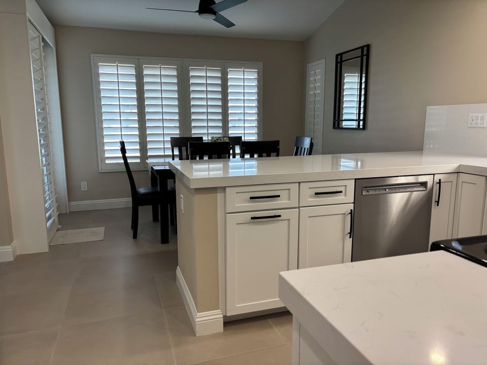 Kitchen & Dining Room