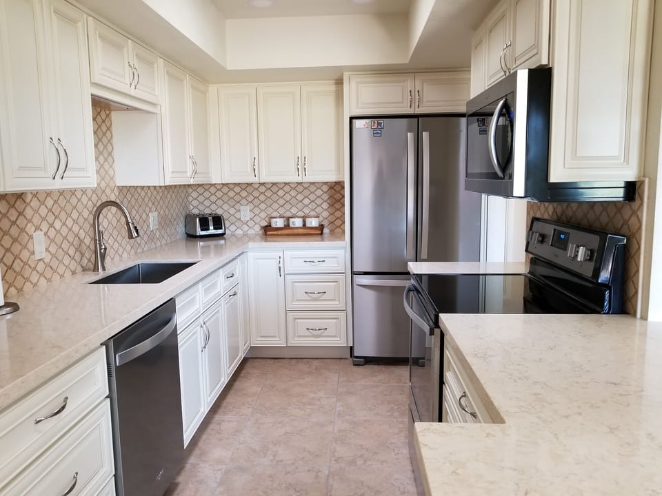 Newly remodeled kitchen.
