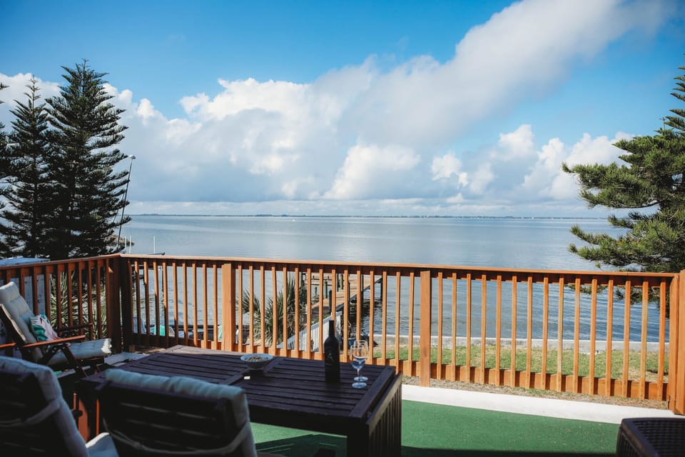 the balcony with view to the Banana River