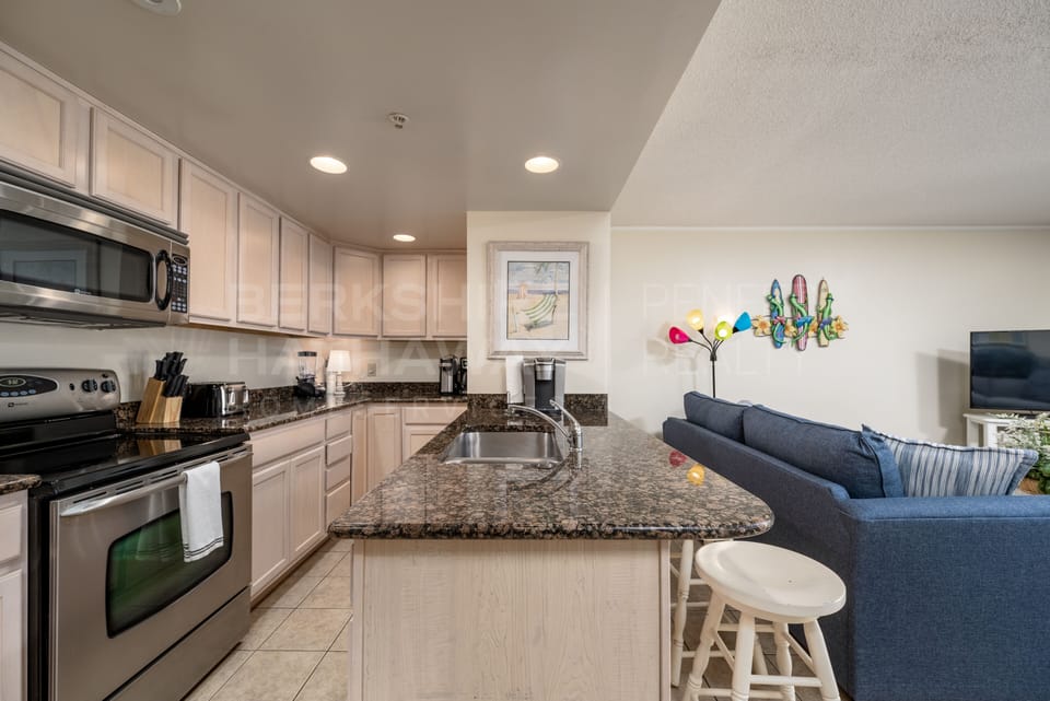 Kitchen - Kitchen