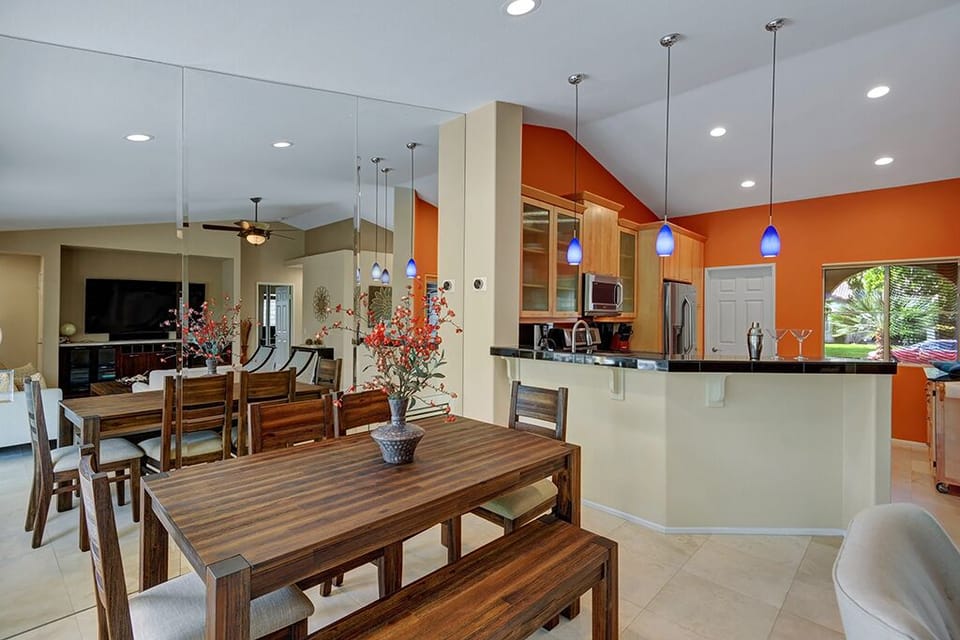 DINING TABLE TO KITCHEN rs.jpg