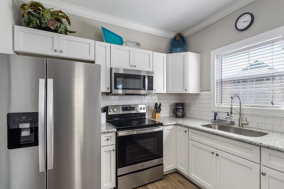 The Salty Peach - Unit 45C at Purple Parrot by PKRM - Updated, modern kitchen is fully equipped. Watch for interior updates coming for peak season 2026.