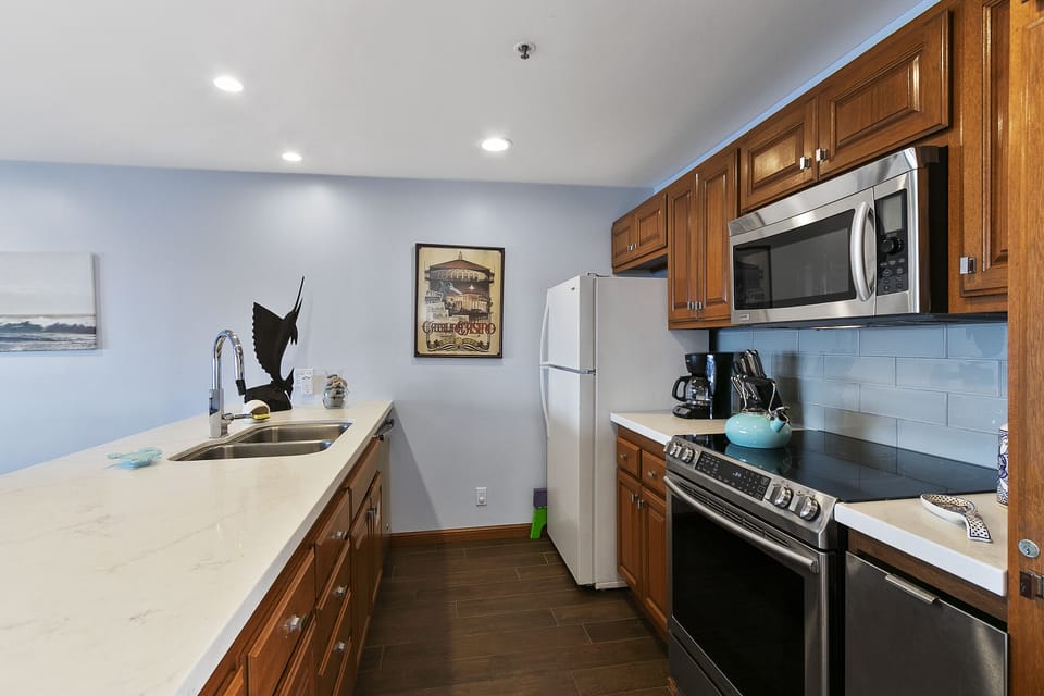 H248 - Kitchen