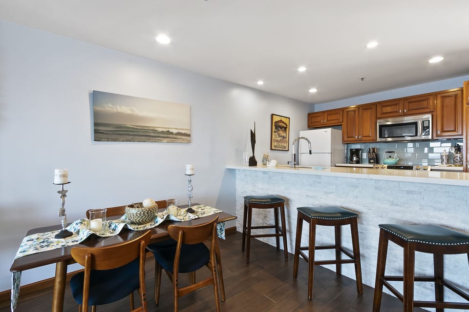 H248 - Dining Area
