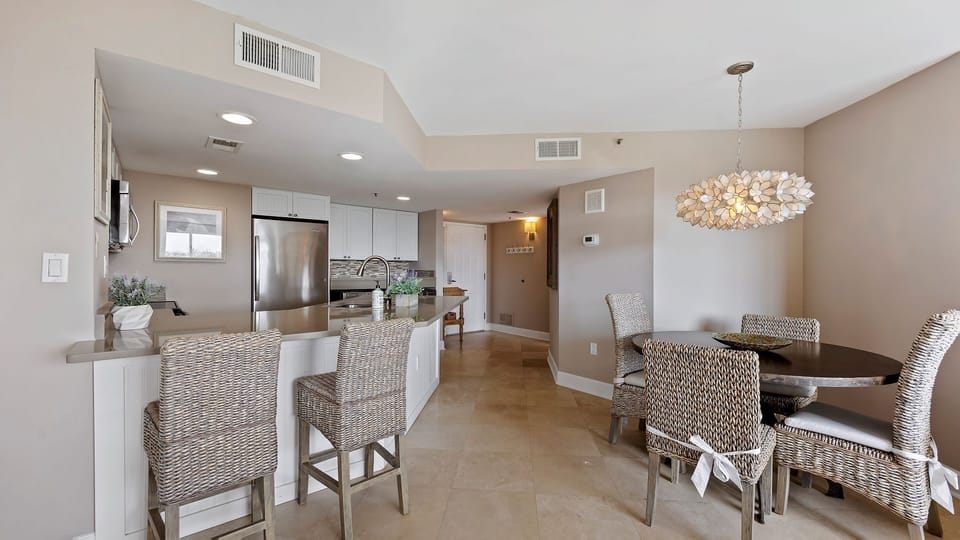 Dining Seating for 6