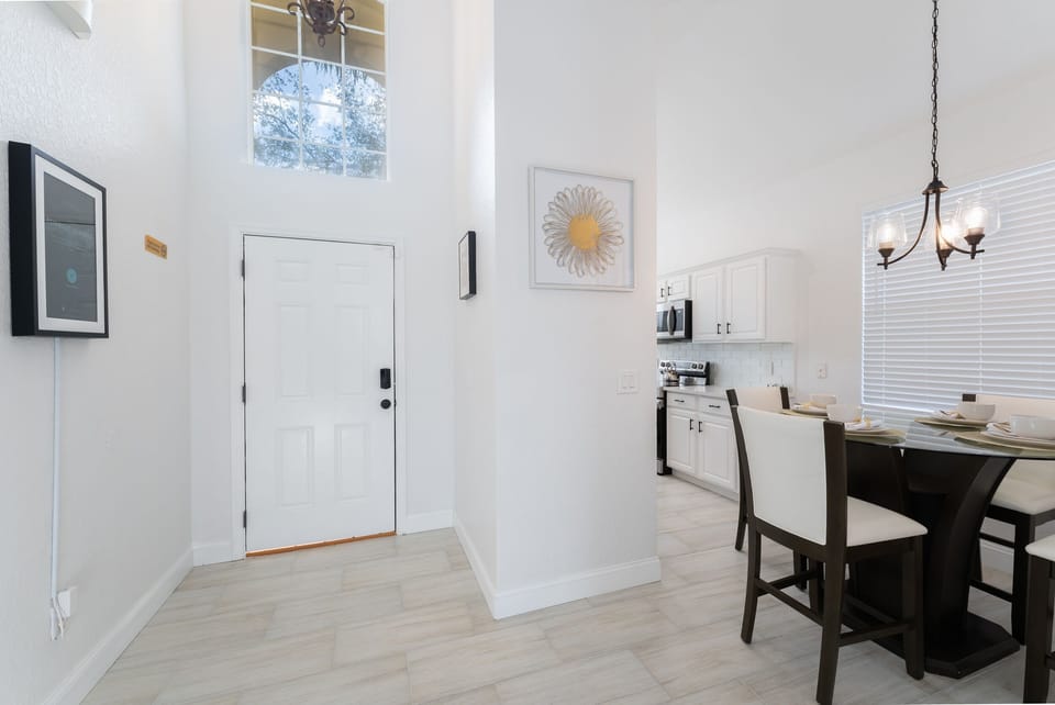 Entry way