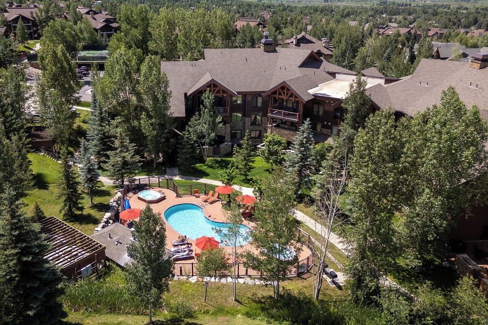 BearLodge-12