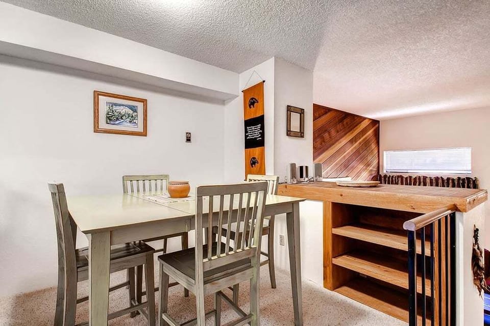 Dining Area, Winterpoint 22, Breckenridge Vacation Rental