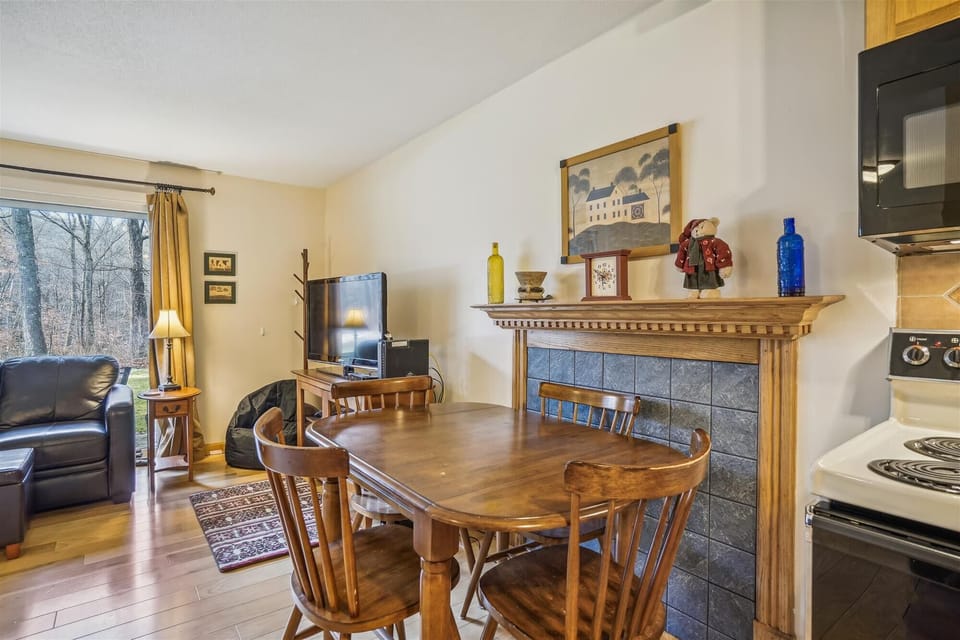 Dining room table seats 4 comfortably