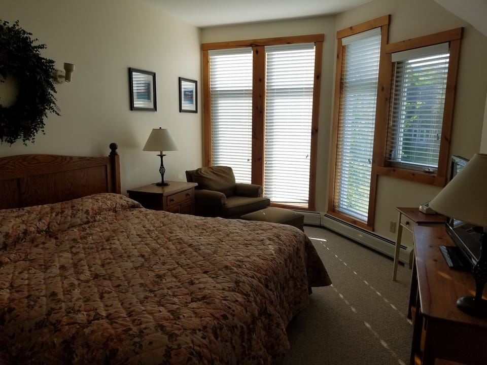 Master bedroom on 2nd level