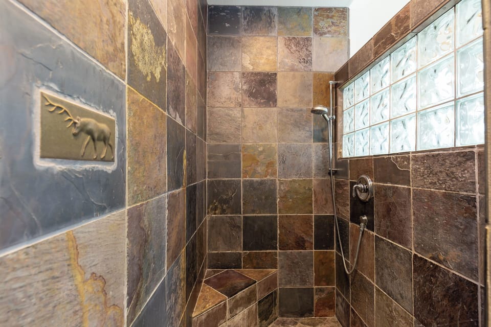 Ensuite Bathroom - Main Level