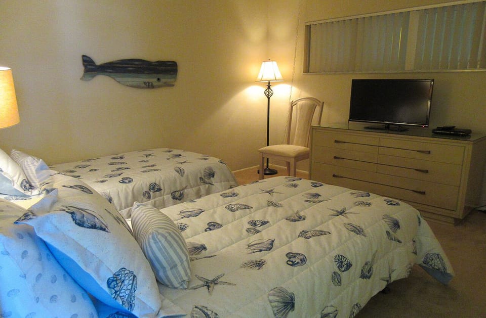 Sand Caper 708 Guest Bedroom