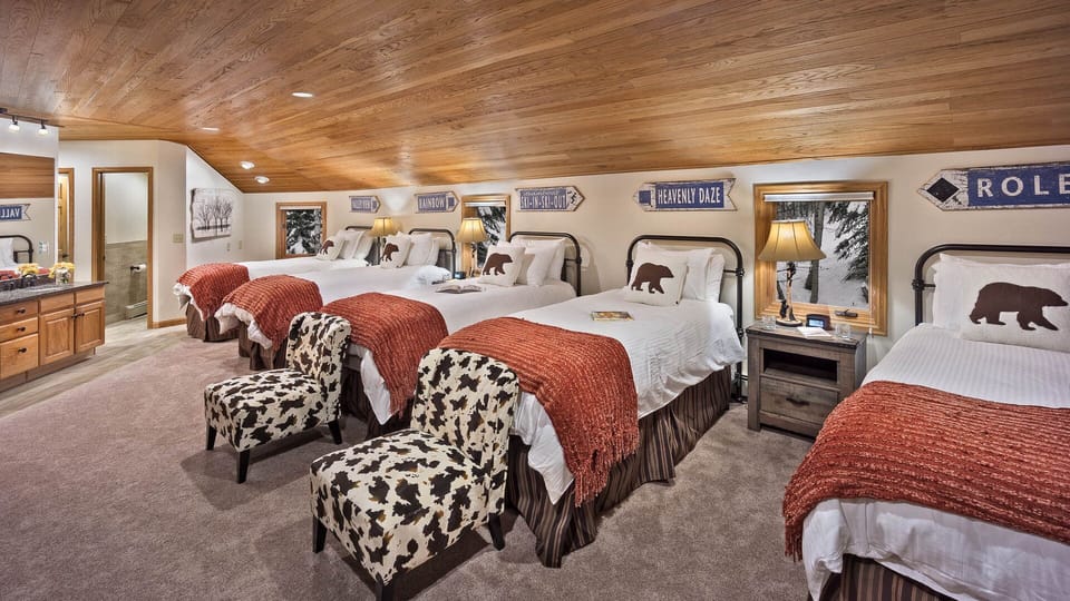 Dorm bedroom