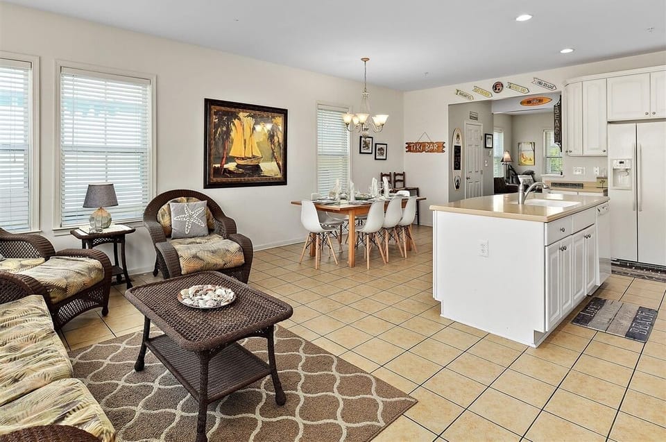 Spacious Gourmet Kitchen