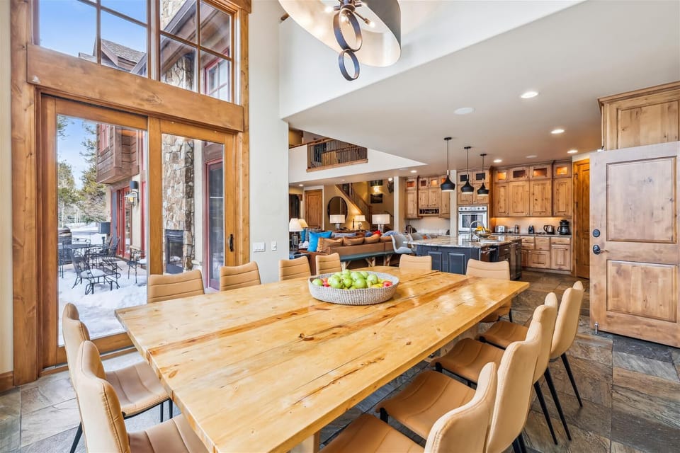 Dining Area, Snow Mansion, Breckenridge Vacation Rental