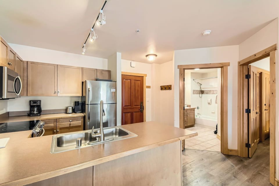 CS132 Kitchen