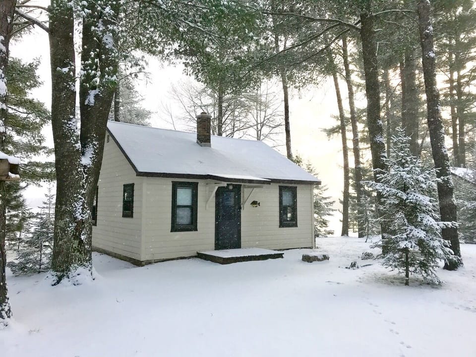 Lakefront Cabin #4 The Crappie (372)
