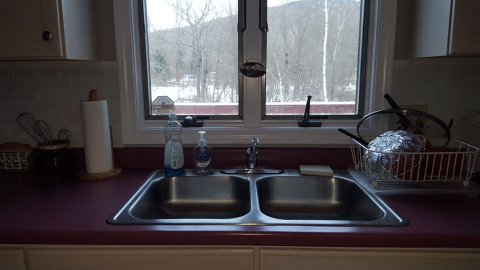 View from kitchen, private setting, fully stocked kitchen, just bring your food.