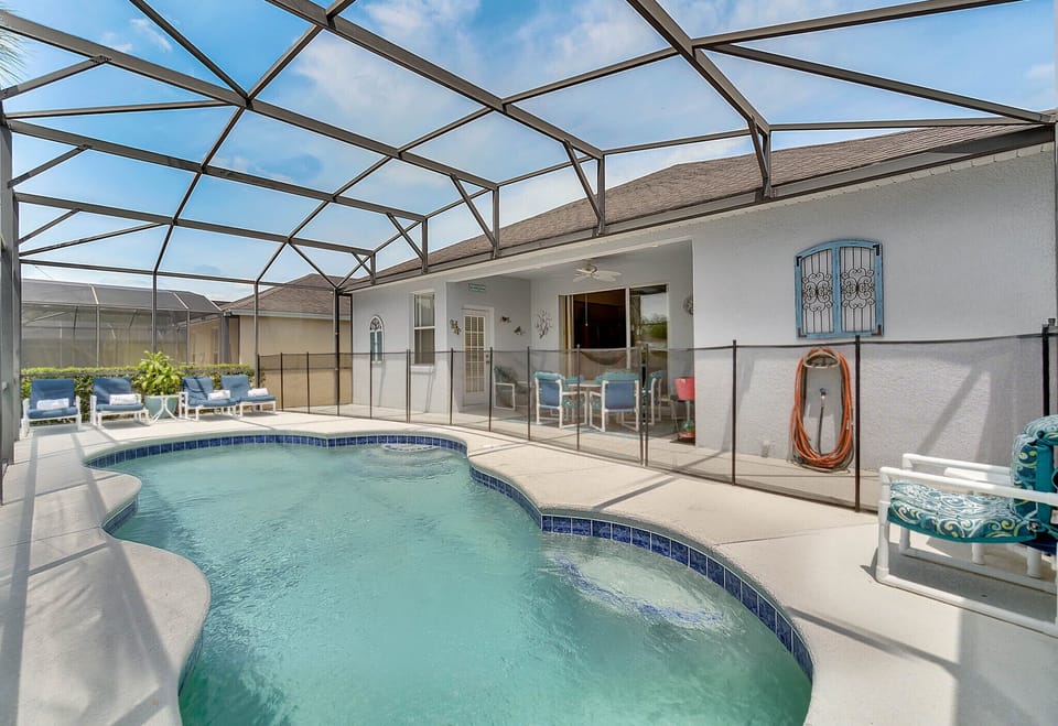 453-Tupelo-Cir--Davenport--FL-33897---02.jpg