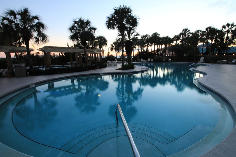 Evening by the Westwinds pool.