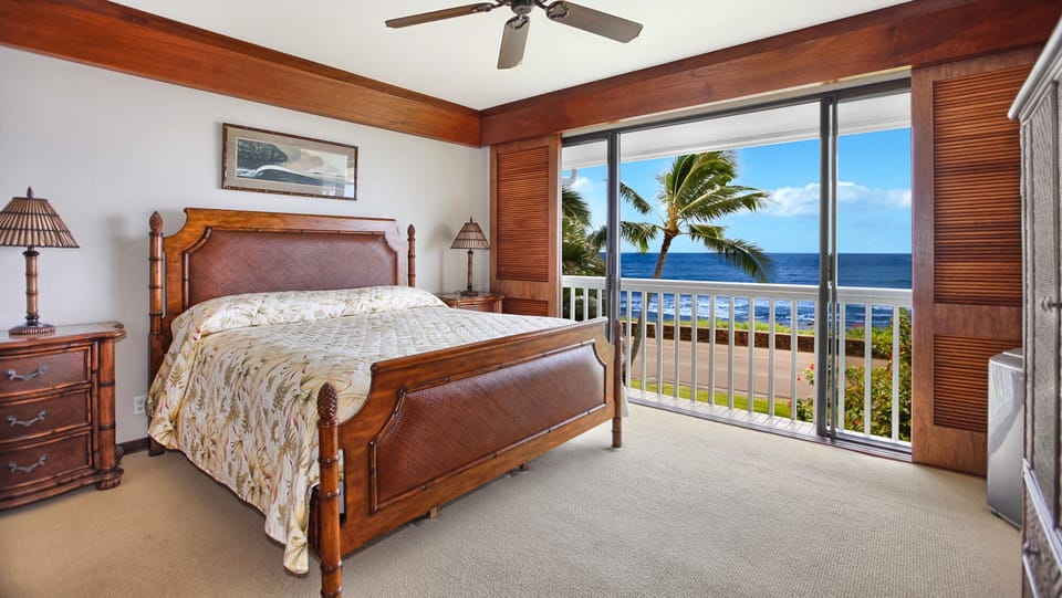 Poipu Kapili Resort #56 - Oceanfront Master Bedroom Suite - Parrish Kauai