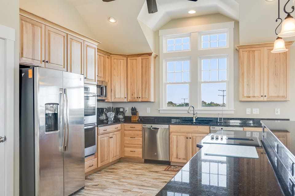 CC210: Banks for the Memories | Top Level Kitchen