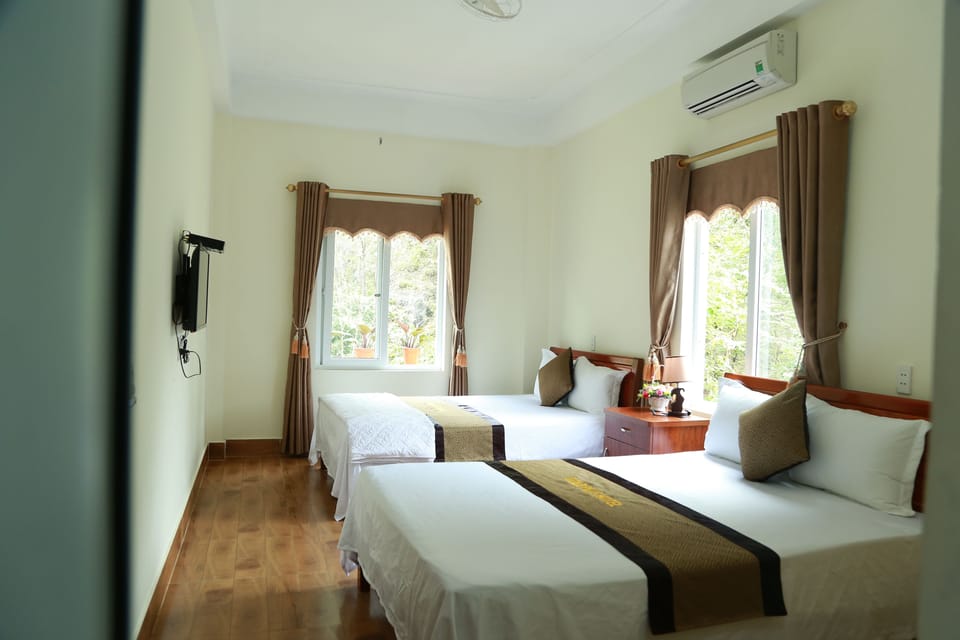 Standard Quadruple Room, 2 Queen Beds, Mountain View | Desk, blackout drapes, soundproofing, free WiFi