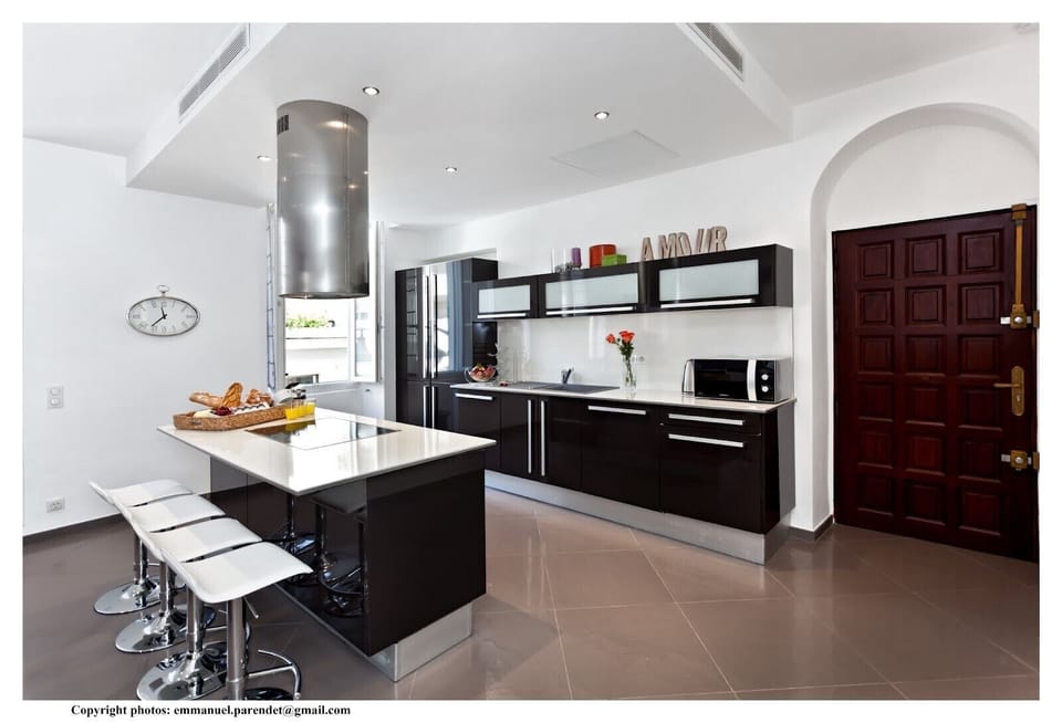 Luxury fully equipped kitchen.