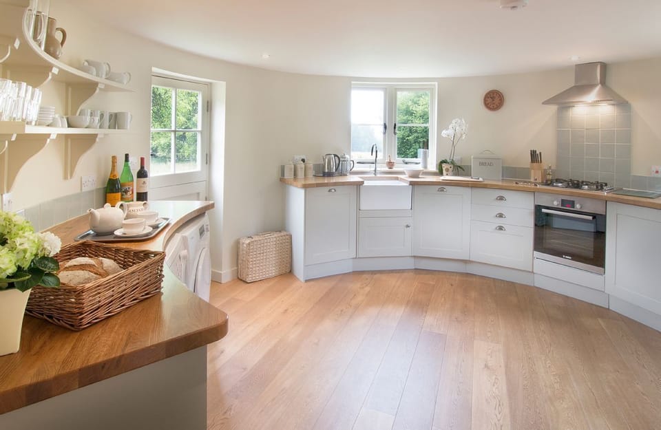 Ground floor:  Circular kitchen