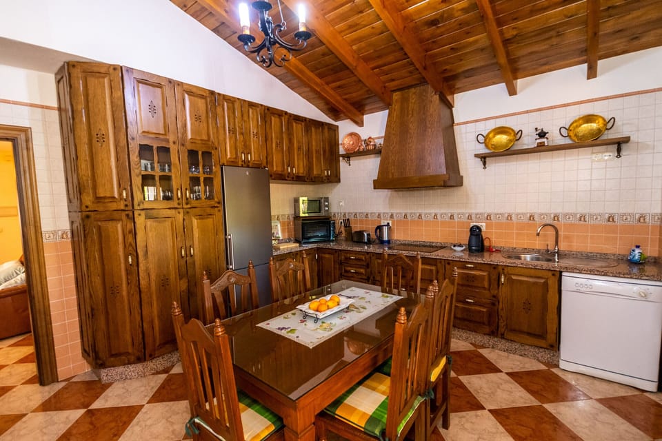 Enjoy the cuisine of this farm in Alhaurín el Grande