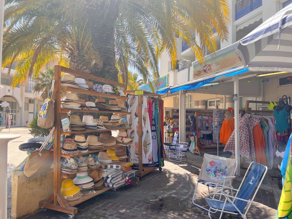 Gift shop