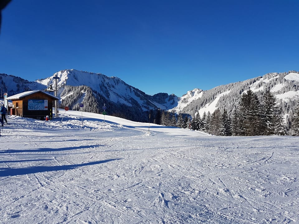 Snow and ski sports