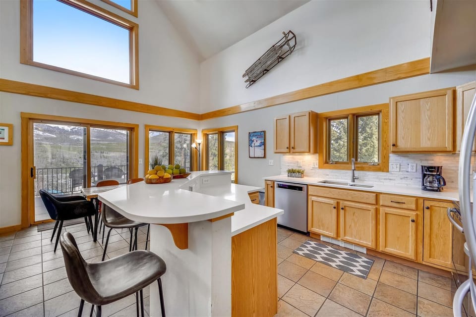Kitchen - Powder Moose Villa - Breckenridge Vacation Rental