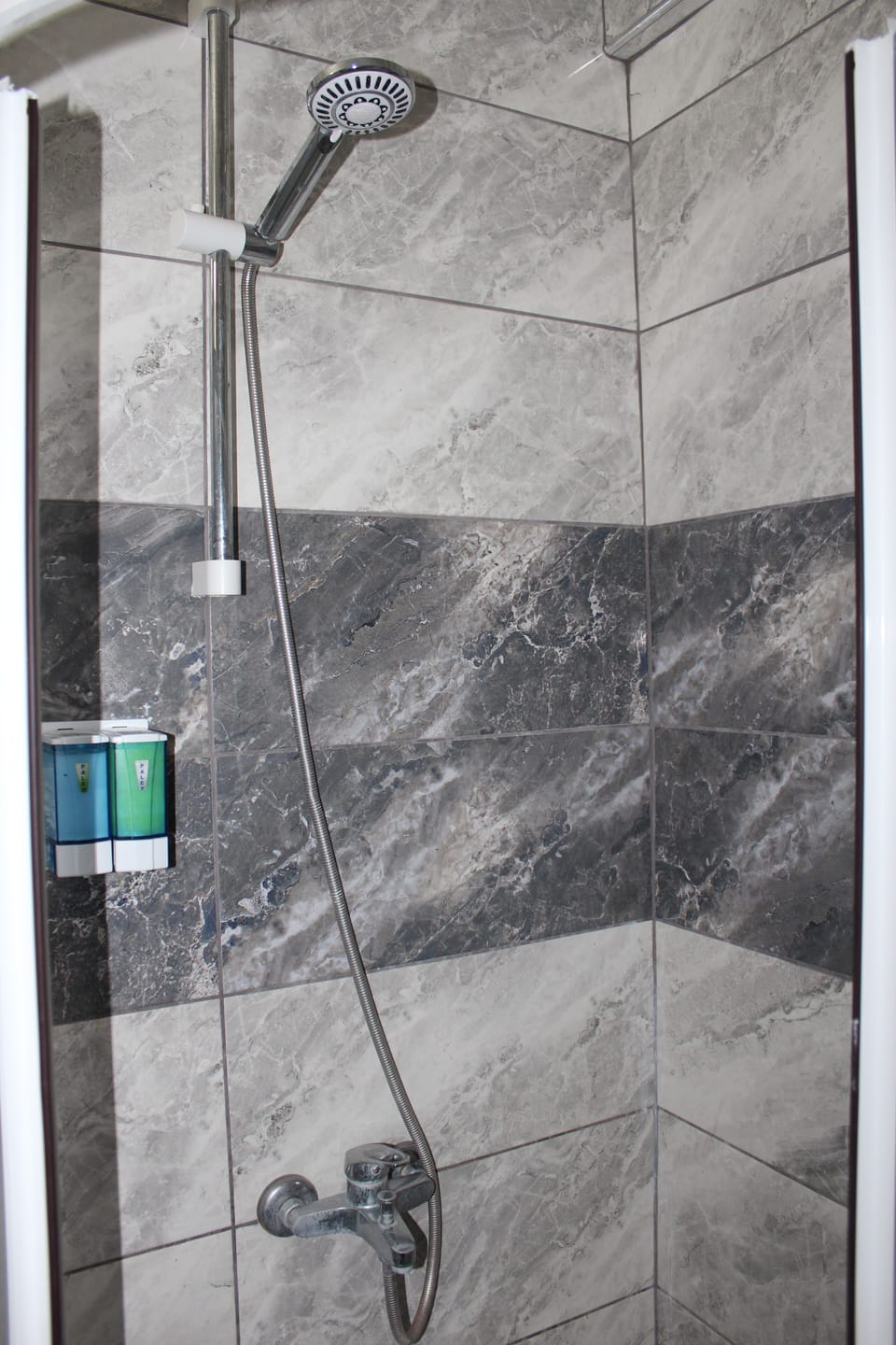 Economy Room, 1 Double Bed, Non Smoking, Pool View | Bathroom | Shower, designer toiletries, hair dryer, slippers